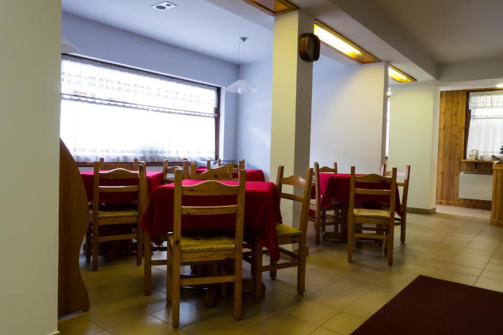 Część wypoczynkowa w obiekcie Hotel Valdotain