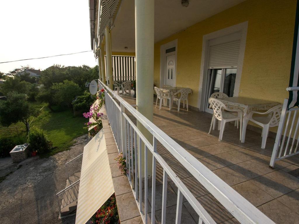 Balkón alebo terasa v ubytovaní Apartment in Starigrad-Paklenica 6861
