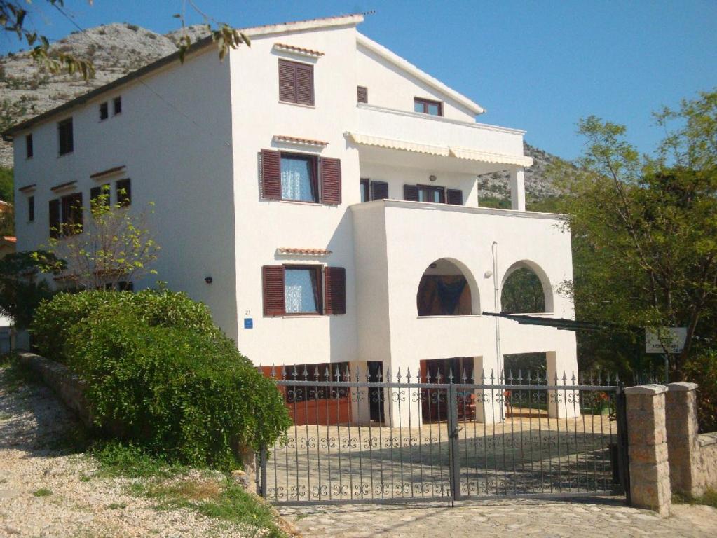 Studio Apartment in Starigrad-Paklenica I