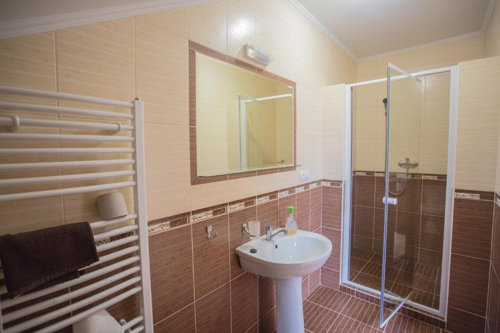 Koupelna v ubytování Praktik Hotel & Restaurant