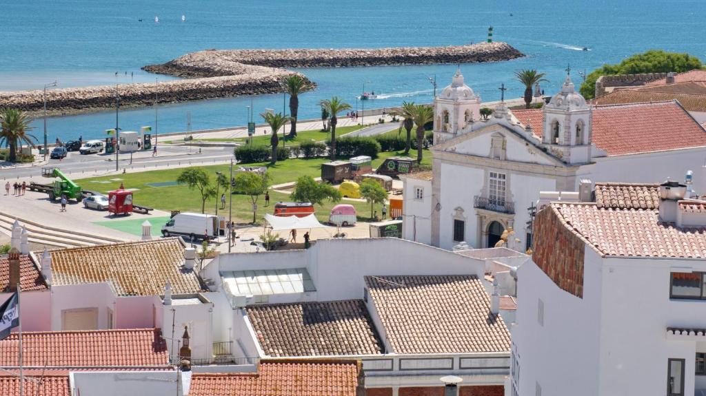 Topcity Hostel & Suites - 12