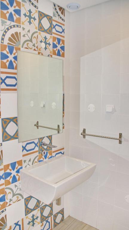 Topcity Hostel & Suites - 9