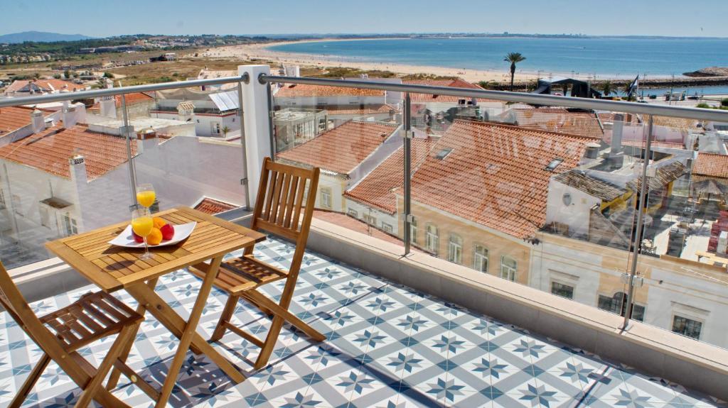 Topcity Hostel & Suites - 19