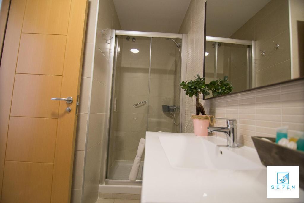 Kúpeľňa v ubytovaní Apartamentos Seven Village