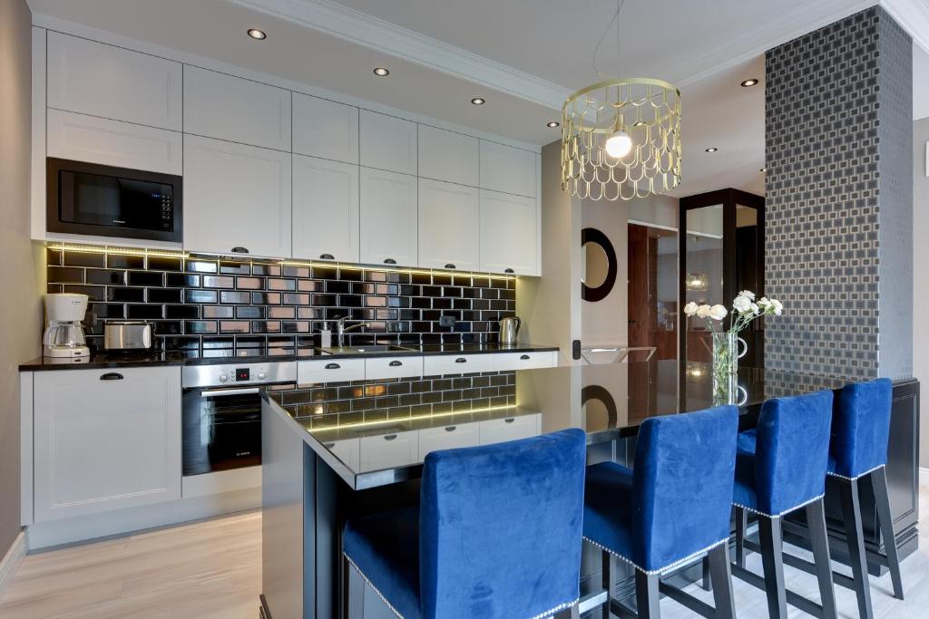 Blue Mandarin Riverside - 9