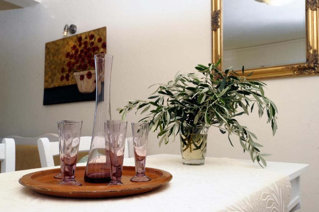 Zdjęcie z galerii obiektu Athena Villas Olive Grove & Estate w mieście Guwes