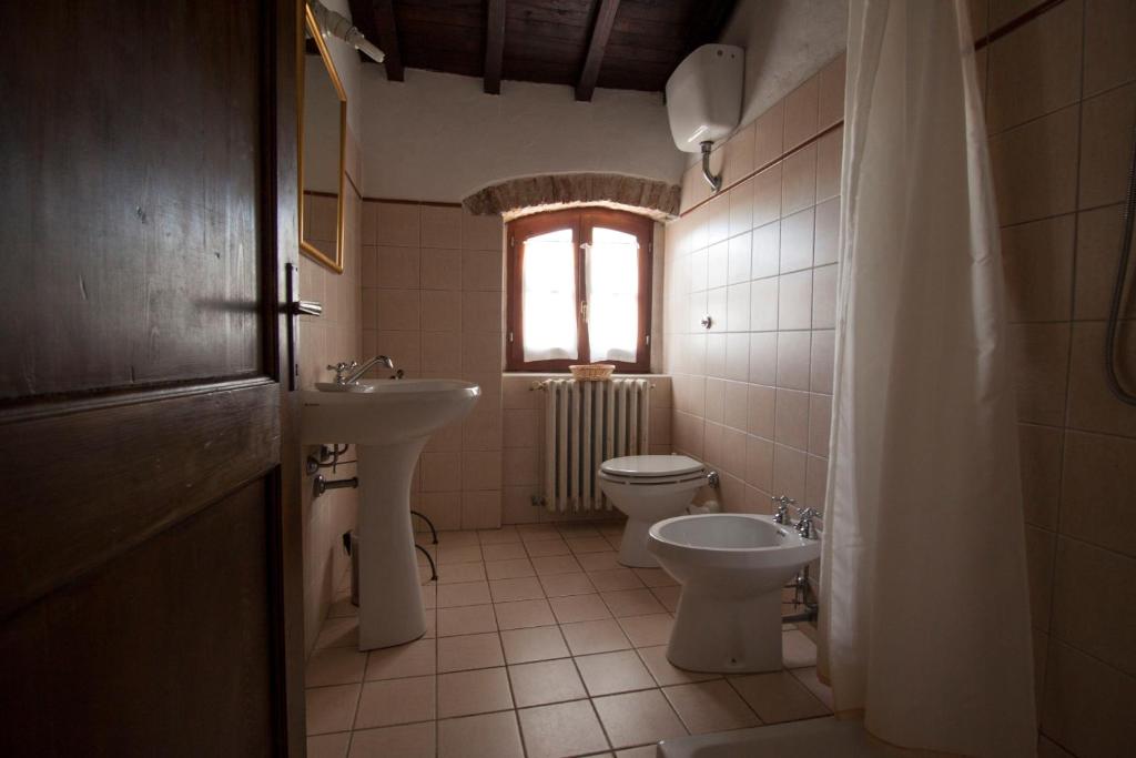Koupelna v ubytování Frascole