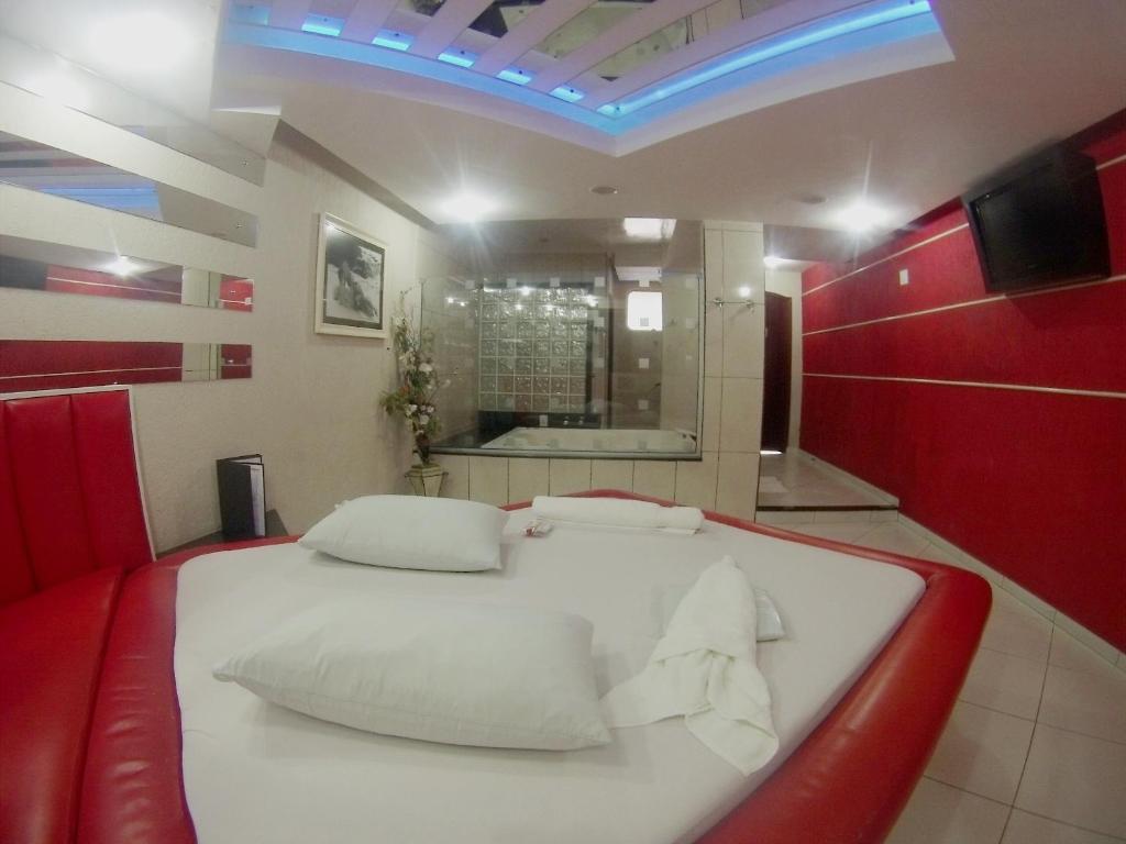  Motel Flamboyant