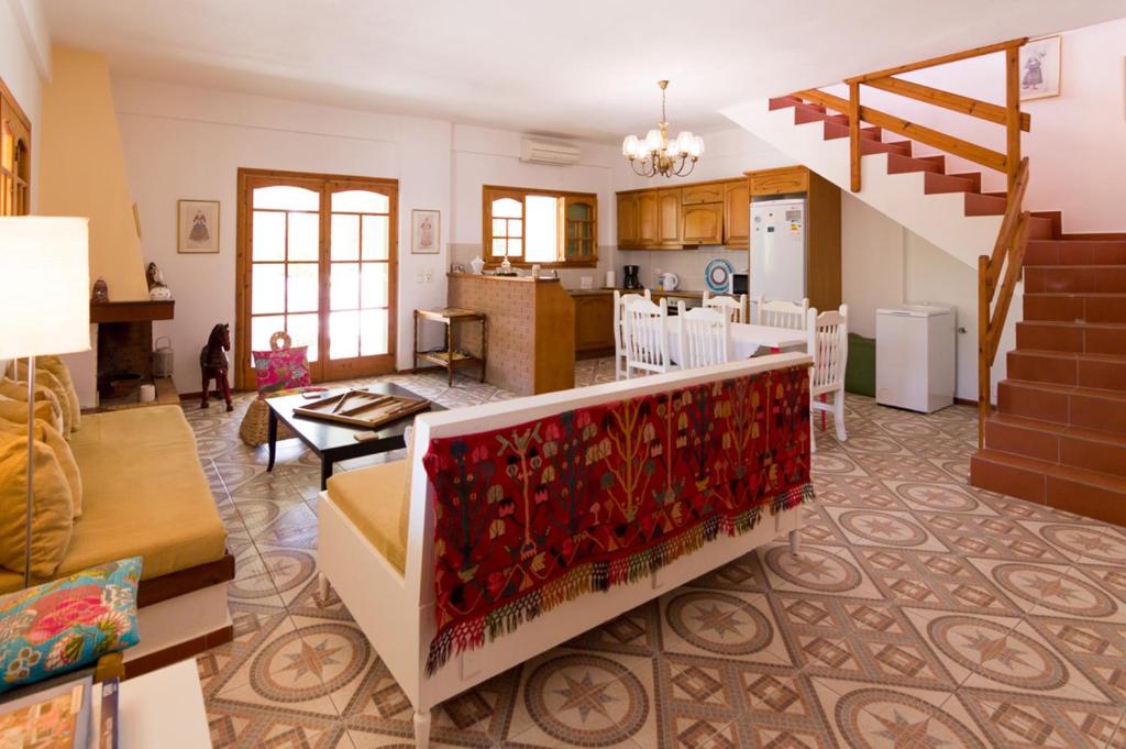 Część wypoczynkowa w obiekcie Athena Villas Olive Grove & Estate