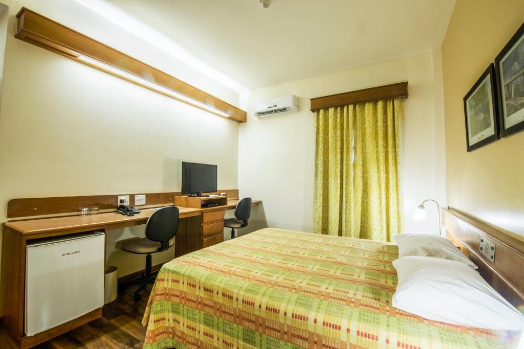  JR Hotel Marilia