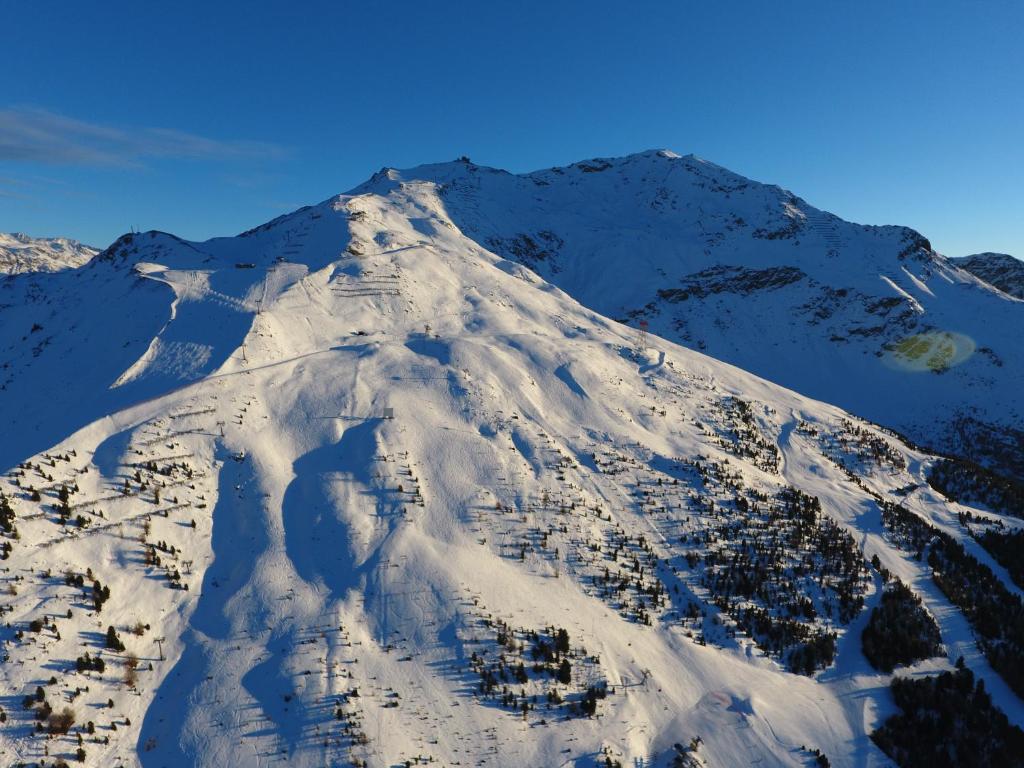Fotografia z galérie ubytovania Chalet Dei Rododendri v destinácii Valdisotto