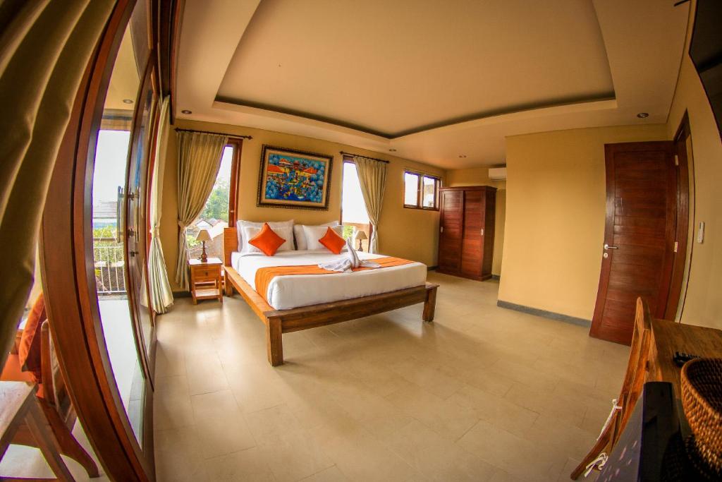 Cahyatika Bed & Breakfast - 15