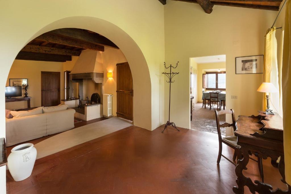 Villa Ortaglia Estate