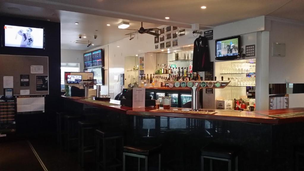 Railway Hotel Greymouth - Resim 14