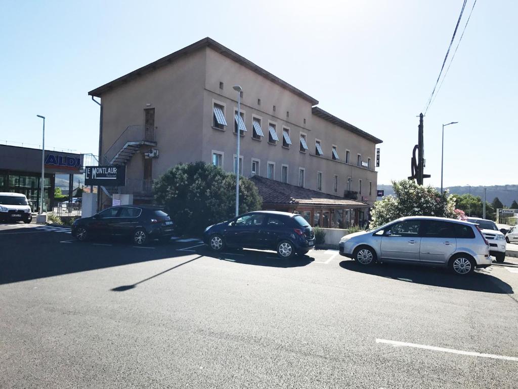 Fotografie z fotogalerie ubytování Hôtel Le Ponson v destinaci Aubenas