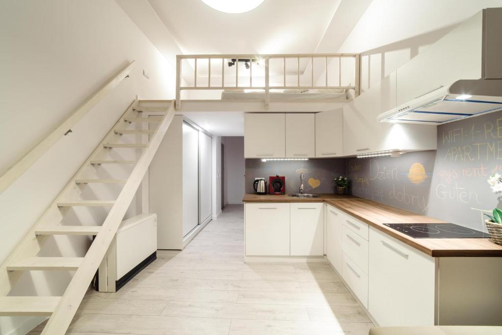 2 Nights Apartments - great location, right next to Main Rail and Bus Station, 10 min to Main Square by foot - Resim 14