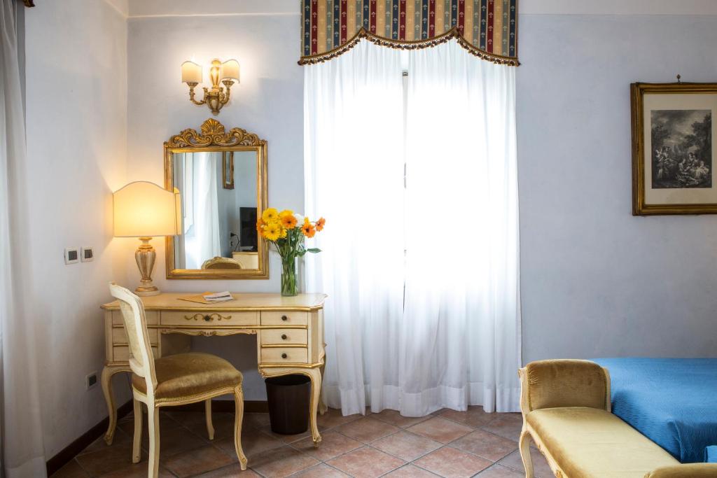 Villa Tuscolana - Superior Double Or Twin Room