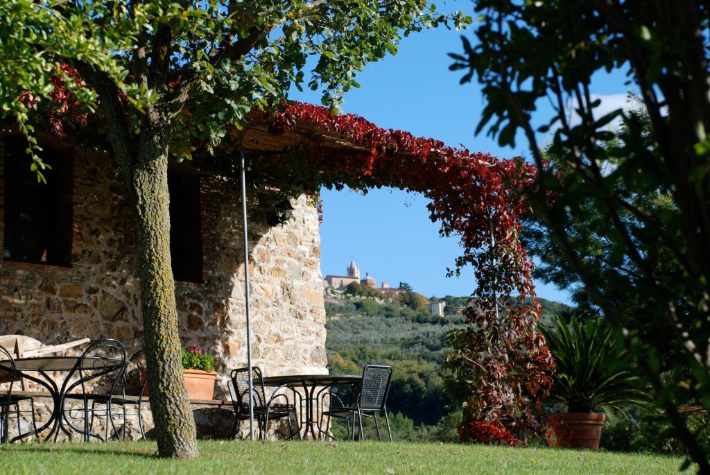 Vonkajšia záhrada v ubytovaní Agriresort La Colombaia