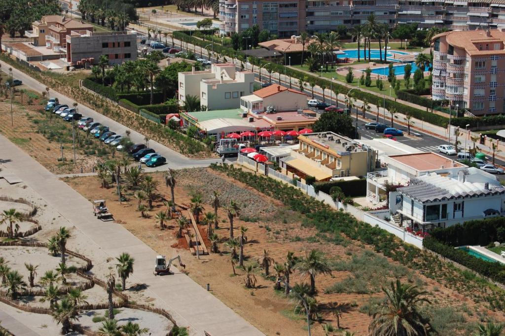 The surrounding neighborhood or a neighborhood close to a vendégházakat