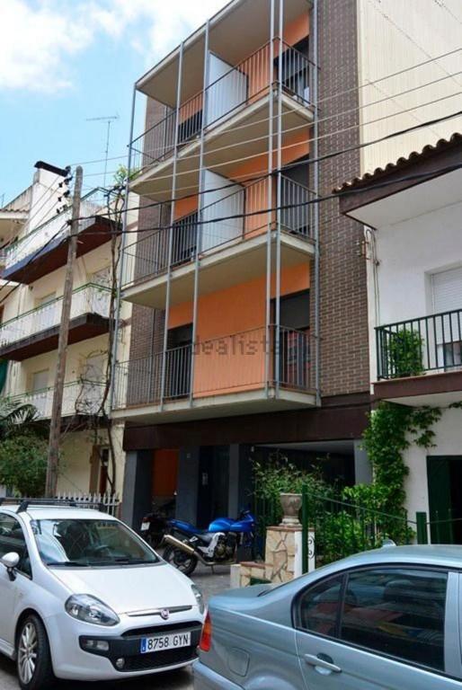 Budynek, w którym mieści się apartament