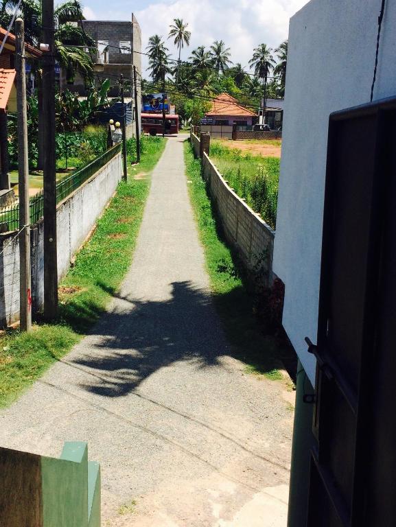 Lilly Palace Villa Guest House - 18