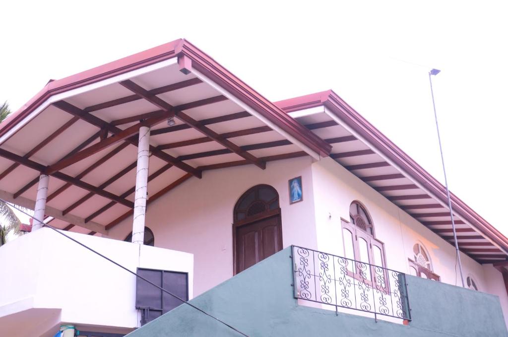 Lilly Palace Villa Guest House - 9