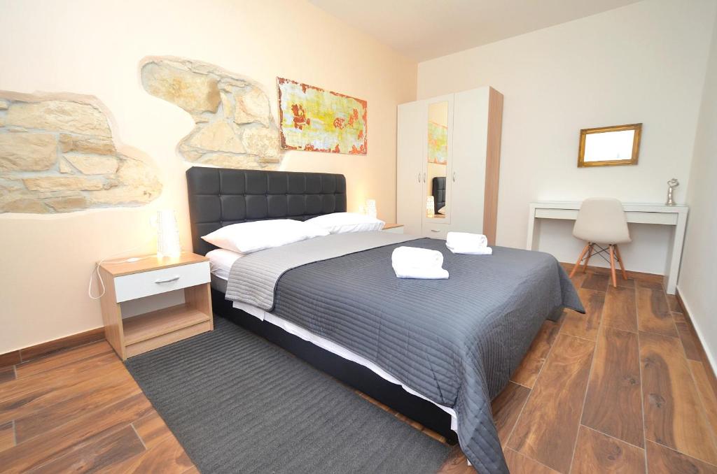 Stella Apartments - 10