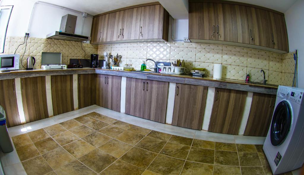 Dorvin Apartments - Imazhi 5