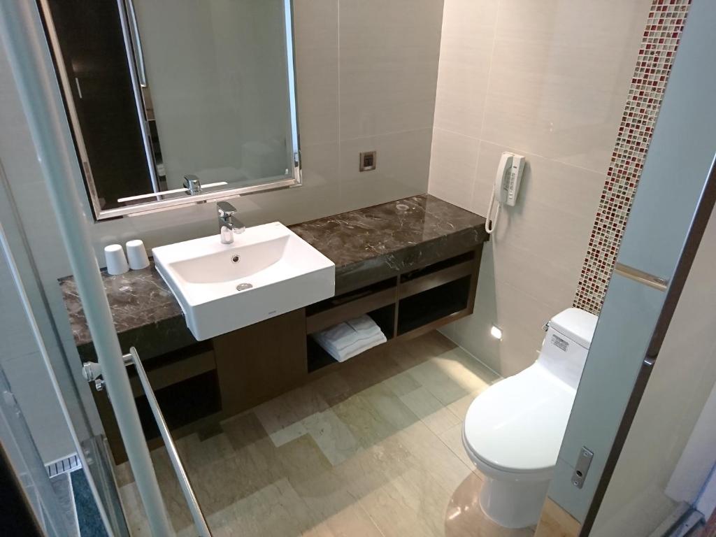 Koupelna v ubytování Century Hotel Taoyuan