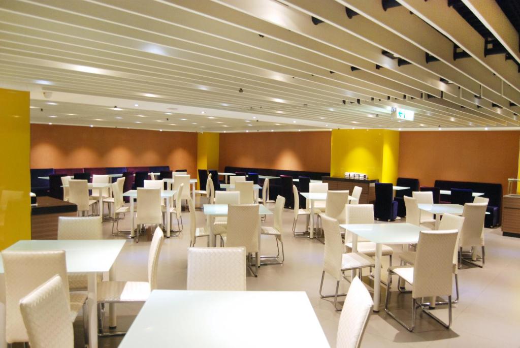 Restaurace v ubytování Century Hotel Taoyuan