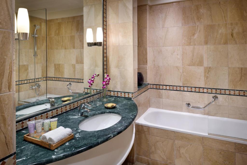 Mövenpick Resort & Spa Dead Sea - Superieure Tweelingzaal