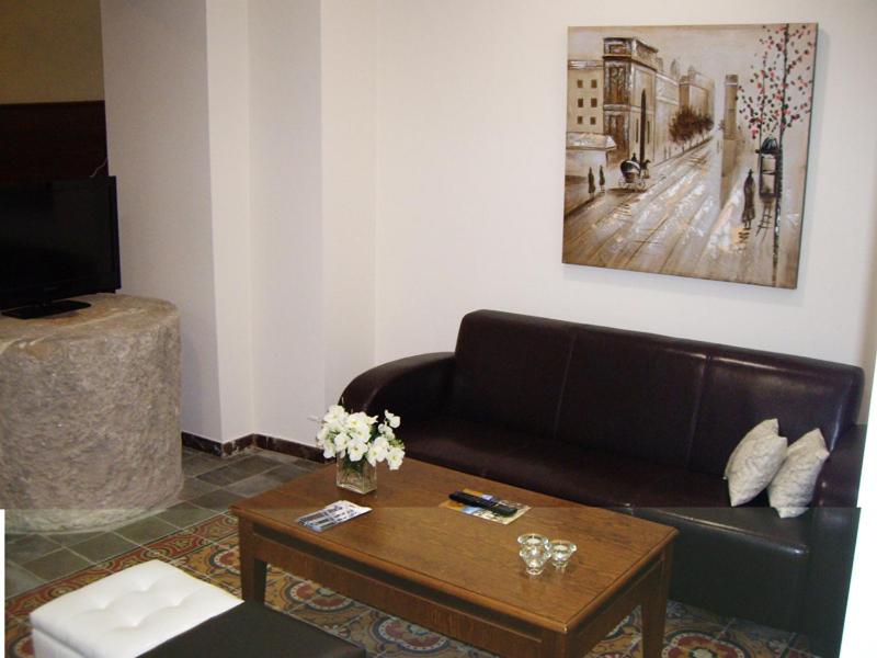 Posezení v ubytování Hotel San Sebastián Hospedería