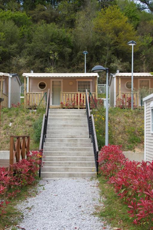 A garden outside Camping Igara de San Sebastian