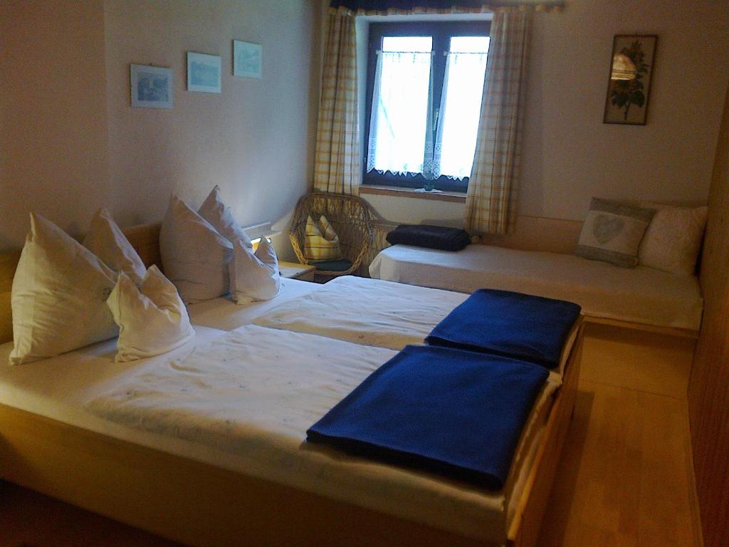 Postel nebo postele na pokoji v ubytování Ferienhaus Elisabeth