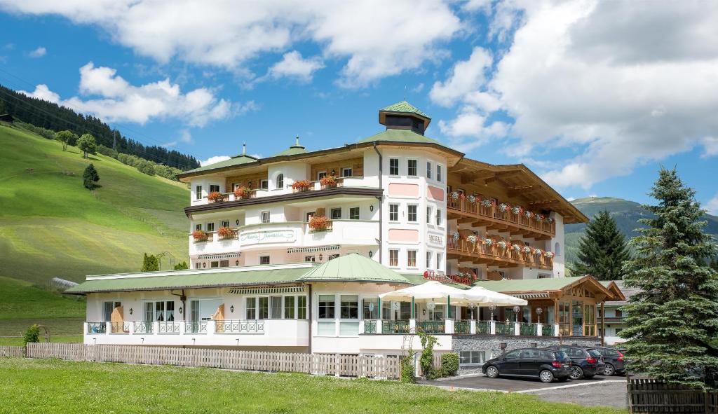 Příroda nedaleko hotelu