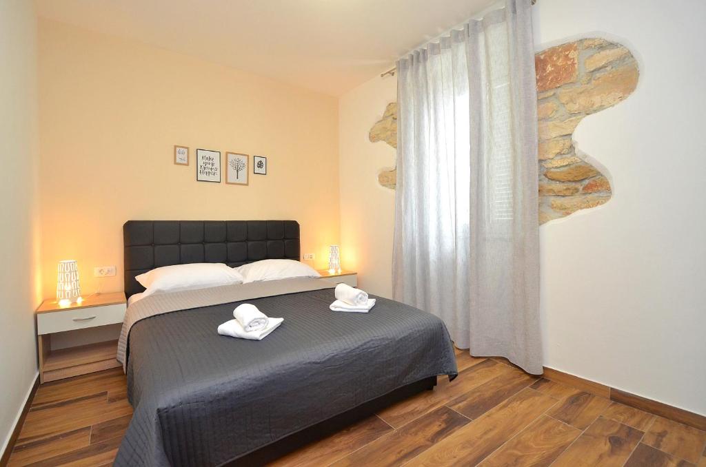 Stella Apartments - 2