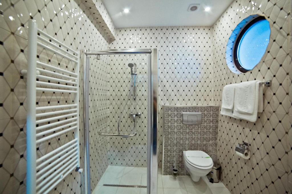 Koupelna v ubytování Hotel Evergreen