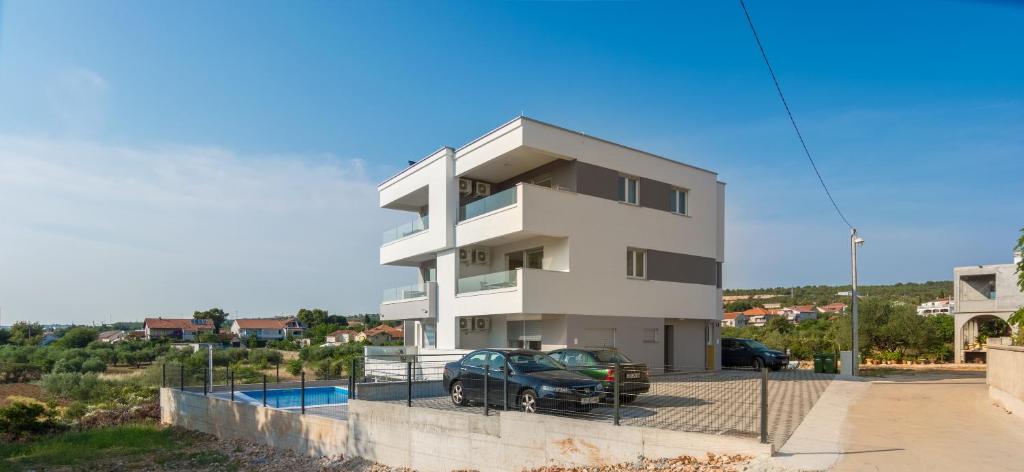 Fotografie z fotogalerie ubytování Apartmanska kuća LUNA v destinaci Bibinje