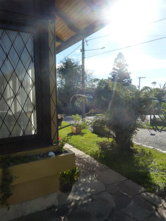  Pousada Casa Amarela