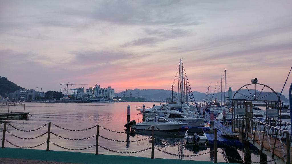 Tongyeong Home Guesthouse