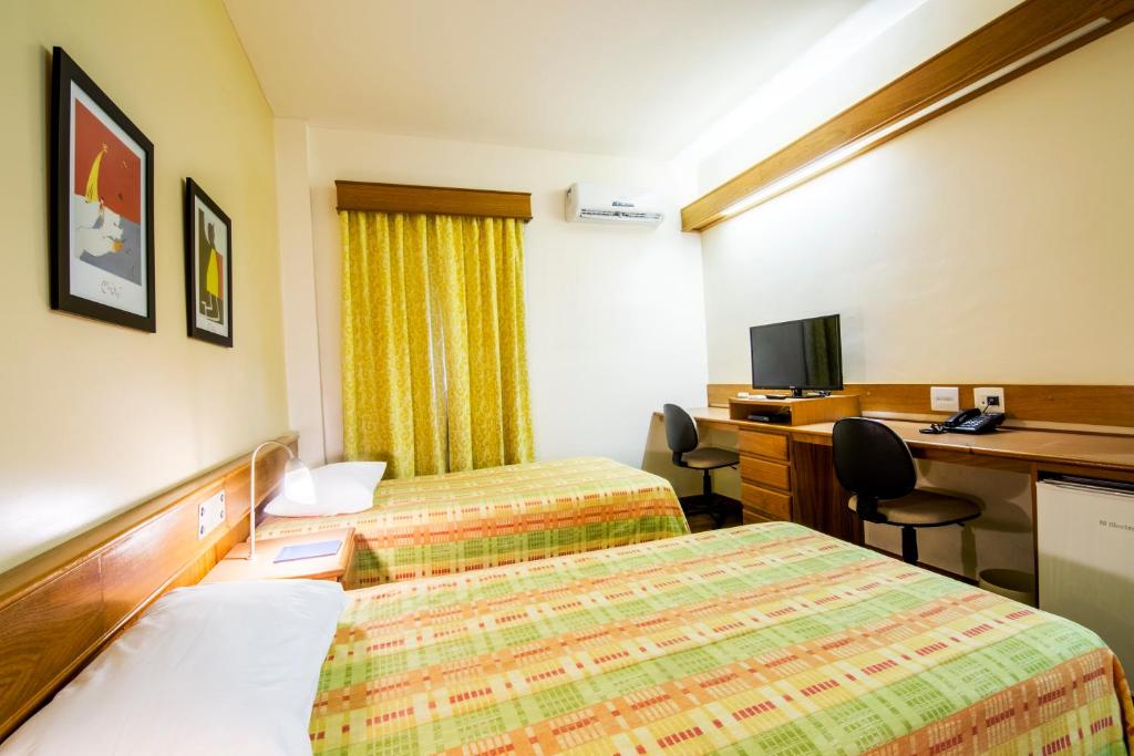  JR Hotel Marilia