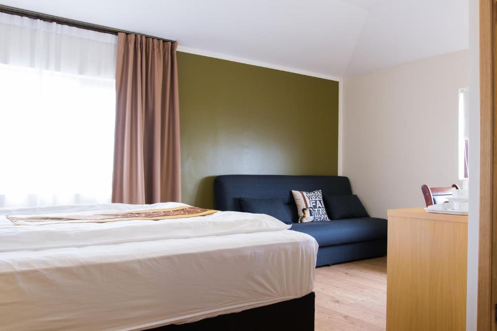 Postel nebo postele na pokoji v ubytování Hotel Jazz - By Keflavik Airport - Reykjavik - Iceland