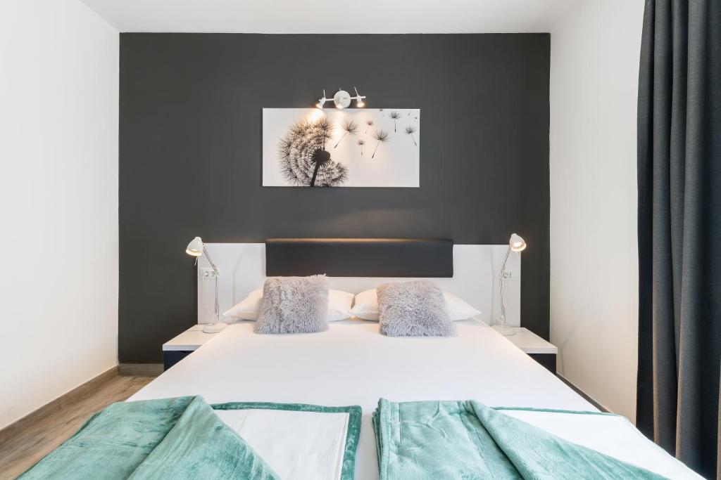 Residence Alpha Apartments - 9