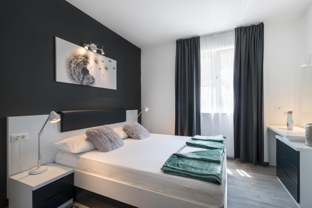 Residence Alpha Apartments - 11