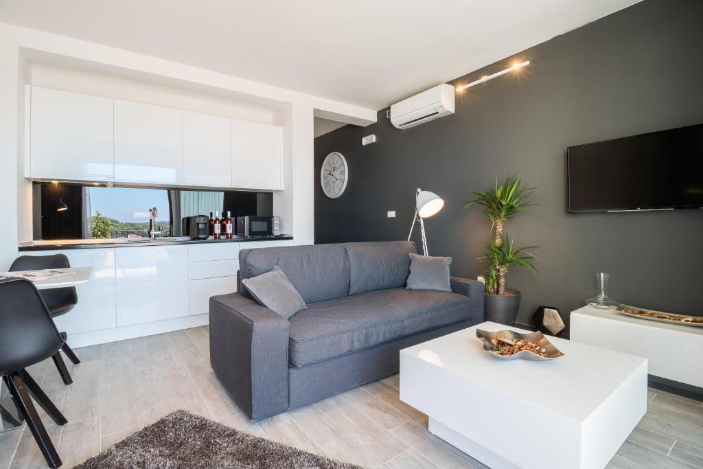 Residence Alpha Apartments - 16