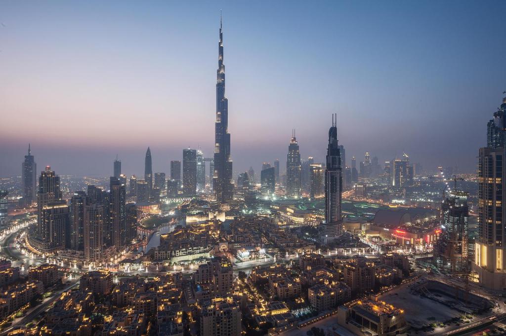 Nespecifikovaný výhled na destinaci Dubaj nebo výhled na město při pohledu z aparthotelu