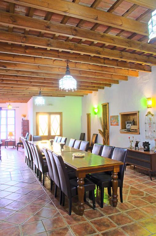 Posedenie v ubytovaní Hotel Posada Casas Viejas