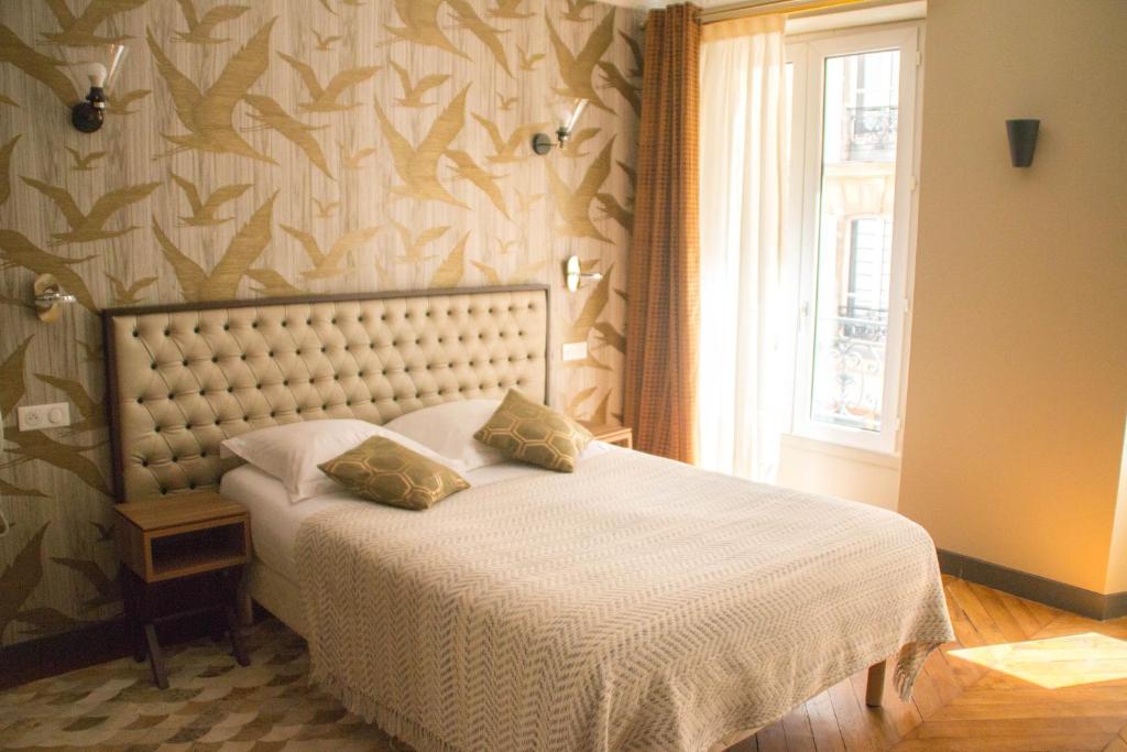 Excelsior Batignolles - Resim 1