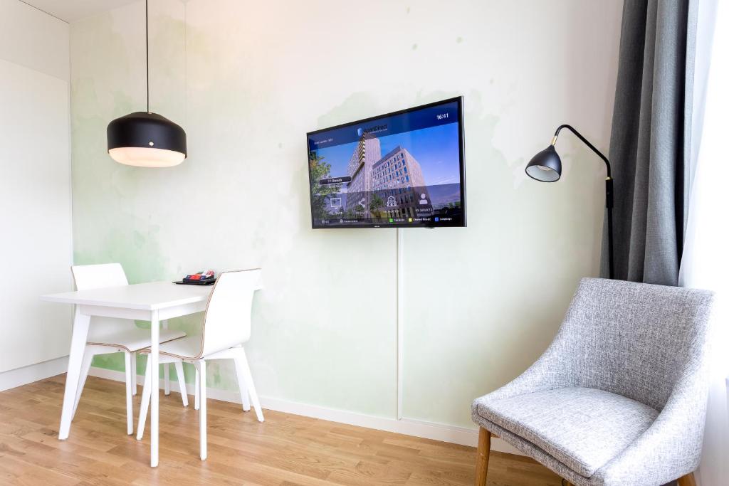 ApartDirect Älvsjö - Resim 24