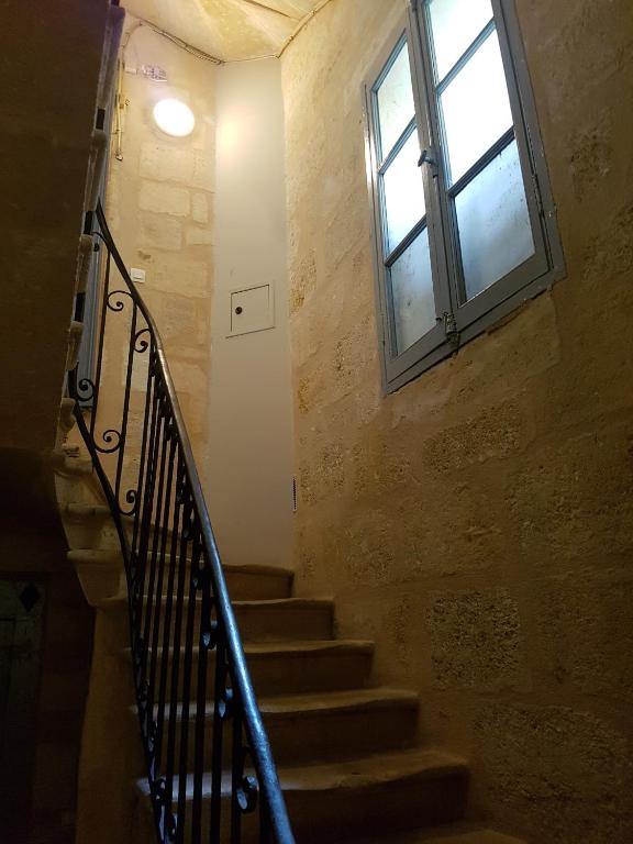 Bouquiere Studio - Studio Apartment